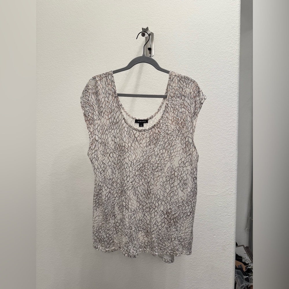 Trouvé thin sleeveless sweater with bronze metallic pattern size L